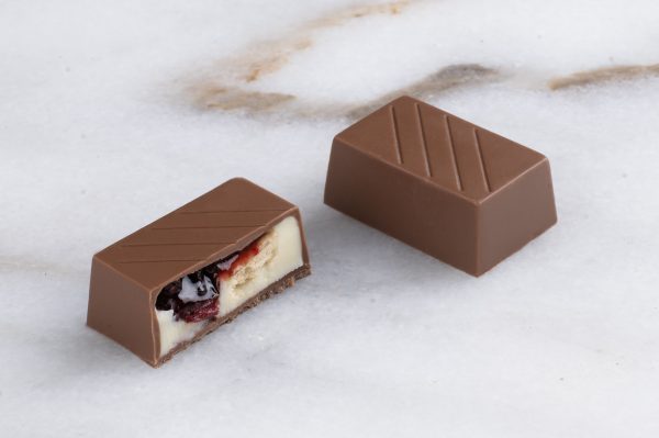 Milk Chocolate with Cheesecake
