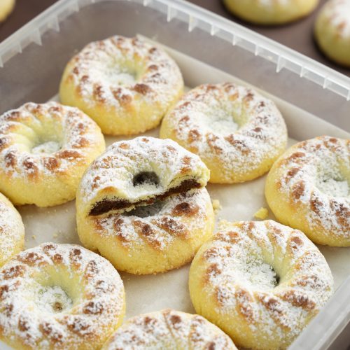 معمول بالعجوة الفاخرة 3 Luxury Ajwa Date Maamoul